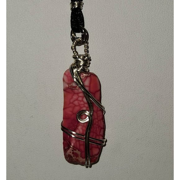 Artisan Wire Wrapped Silver Necklace w/Pink Stone on Adjustable Length Knotted - Picture 5 of 6